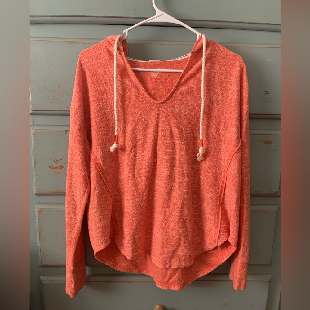Women’s Roxy beach sweatshirt